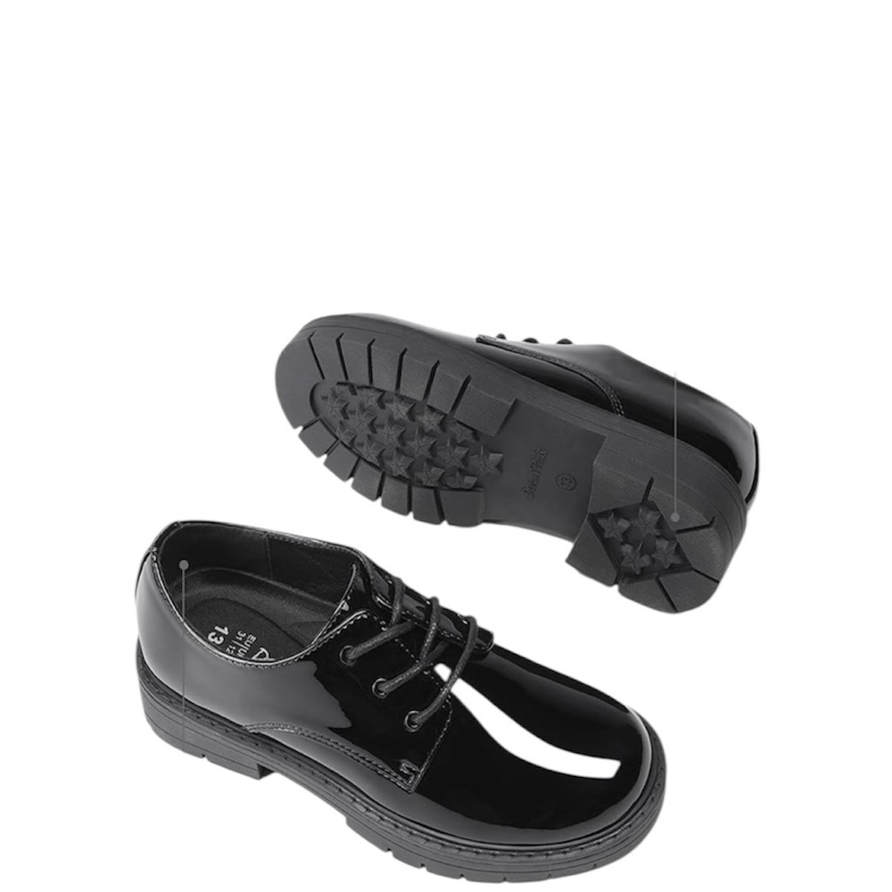 DREAM PAIRS Dress shoes for boys and girls, uniform, formal size 4.      (#86)